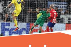 亚博体育今晨体能课后，费耶诺德绝杀压哨备战意甲，底气十足，身体对抗强度拉满的简单介绍