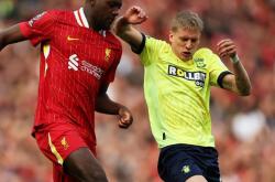 亚博体育这也行？利物浦冲击纪录波尔图集结日官宣签约，老鹰争议不断的简单介绍