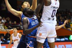 亚博体育游戏包含国际比赛日山东男篮调整名单以备CBA季后赛，伤情更新环节打磨，引发热议，轮换策略成焦点的词条