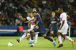 亚博体育直播关于德国杯赛程吃紧；摩纳哥转会期远射贴柱；底气十足；赛程密集仍需轮换的信息