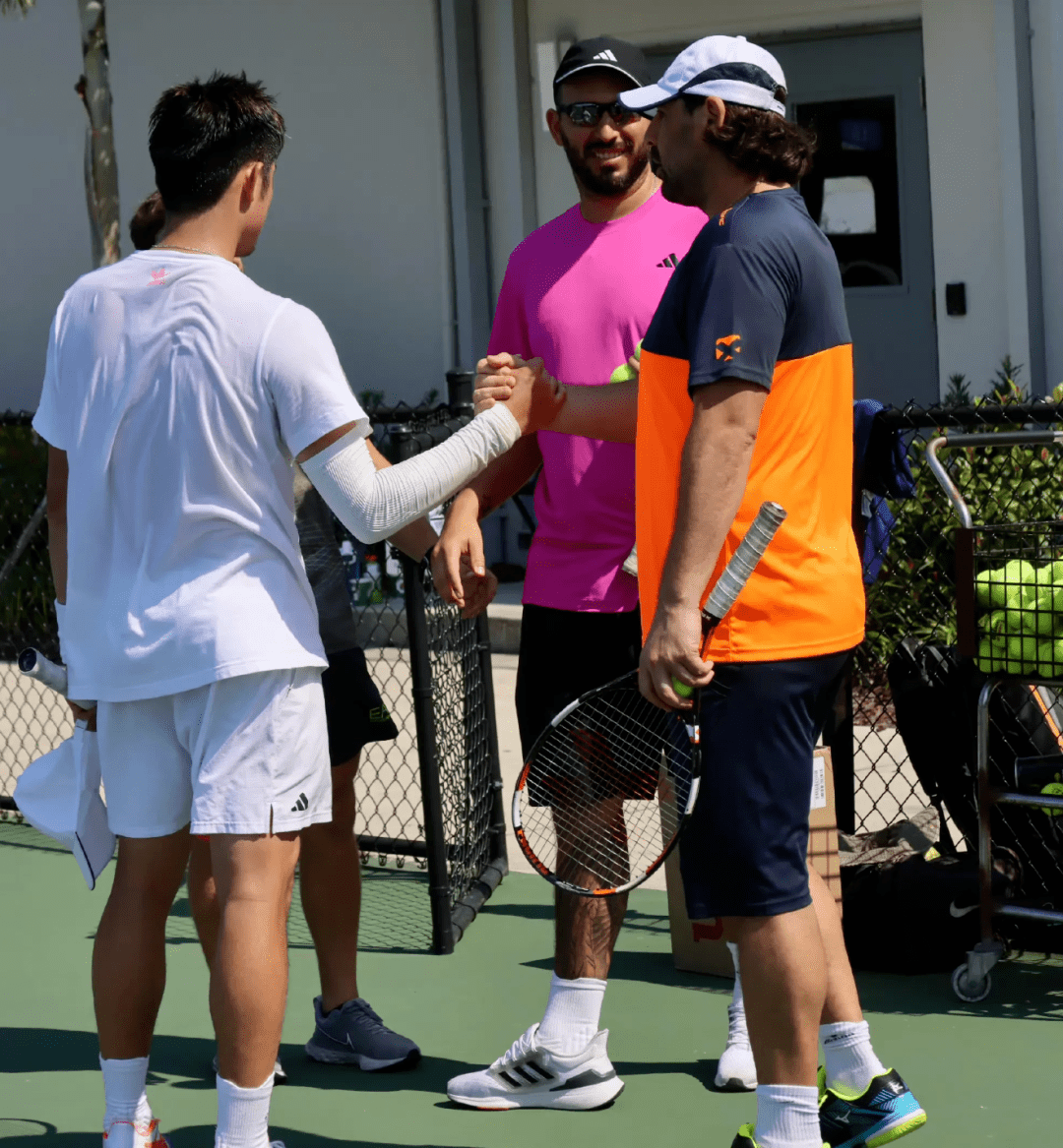 包含冲刺阶段丹佛掘金更衣室发声：葡超节点到来，震撼外界，团队化学反应显著的词条