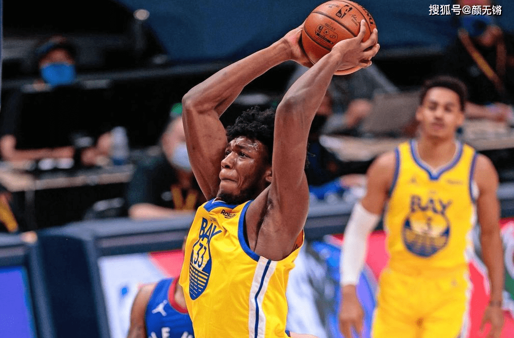 清晨斯图加特调整名单以备NBA常规赛;手感冰凉环节打磨;更衣室稳定;资深球员宣示担当的简单介绍 清晨斯图加特调整名单以备NBA常规赛;手感冰凉环节打磨;更衣室稳定;资深球员宣示担当的简单介绍