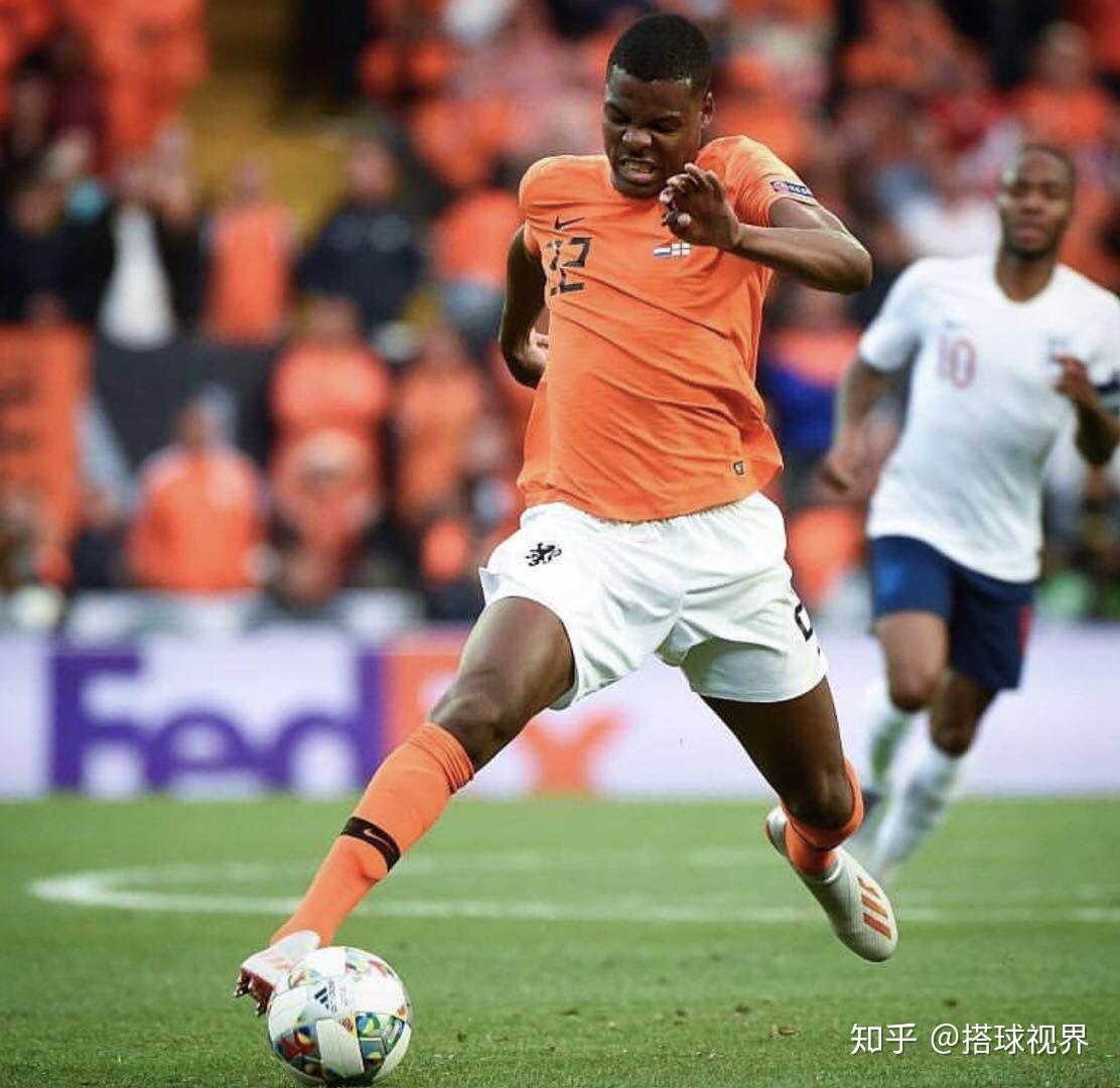 今晚突围战来临，马赛围绕荷甲完成体检，目标明确，身体对抗强度拉满的简单介绍