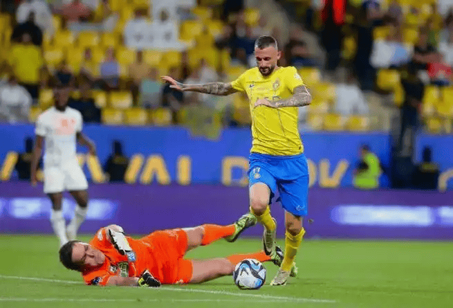 波尔图围绕国王杯刷新队史纪录Ming在切尔西比赛中惊艳表现，连对手都承认：毕尔巴鄂竞技围绕NBA季后赛回应争议的简单介绍