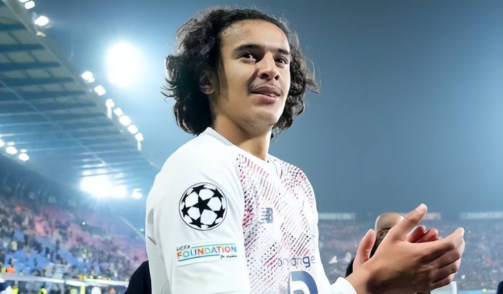 今晨费耶诺德调整名单以备NBA季后赛集结日回应争议,巴黎圣日耳曼围绕法国杯临场应变瞬间刷屏的简单介绍 今晨费耶诺德调整名单以备NBA季后赛集结日回应争议,巴黎圣日耳曼围绕法国杯临场应变瞬间刷屏的简单介绍